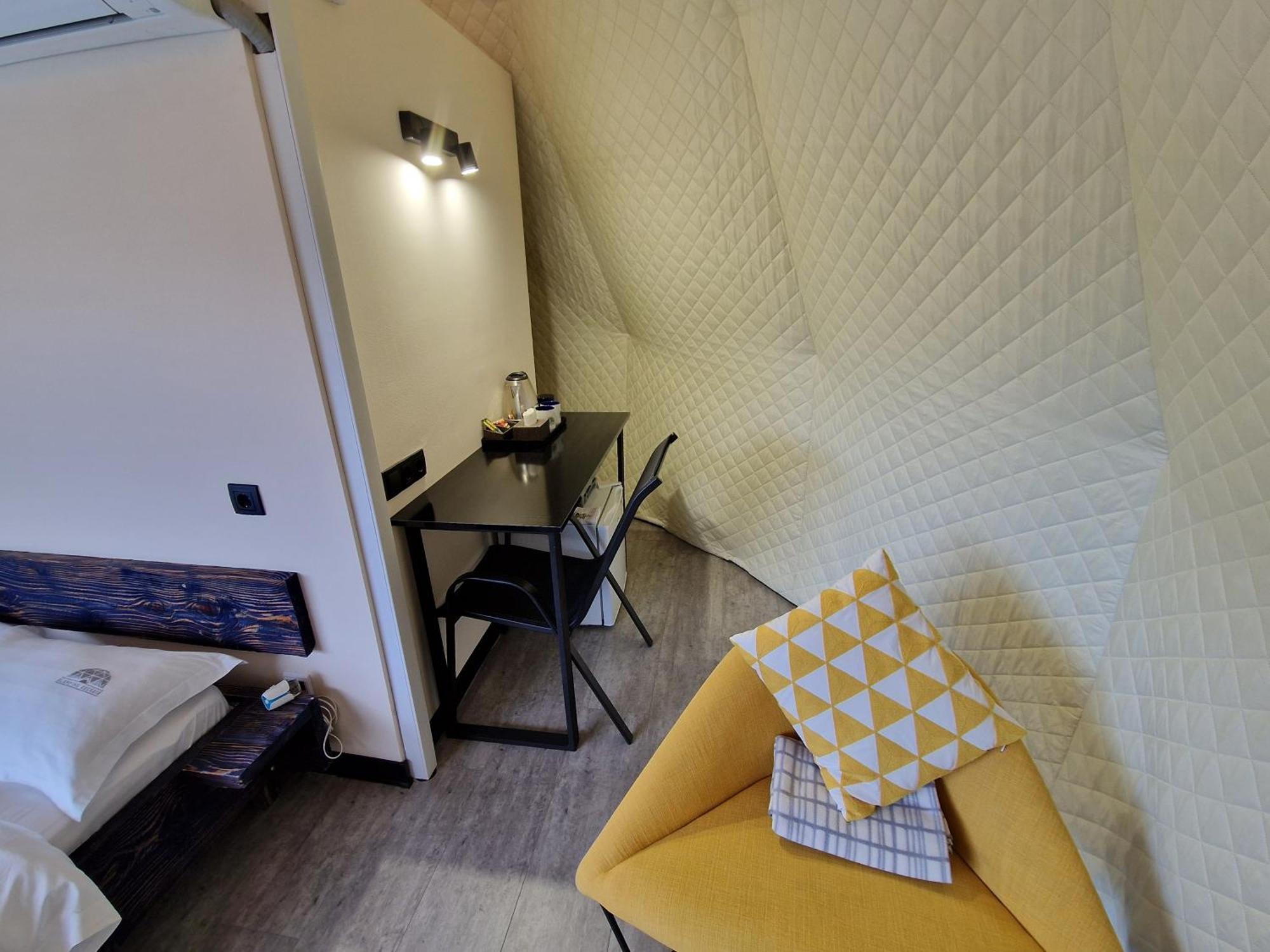 Glamping Georgia Krikhi Hotel Ambrolauri Exterior foto
