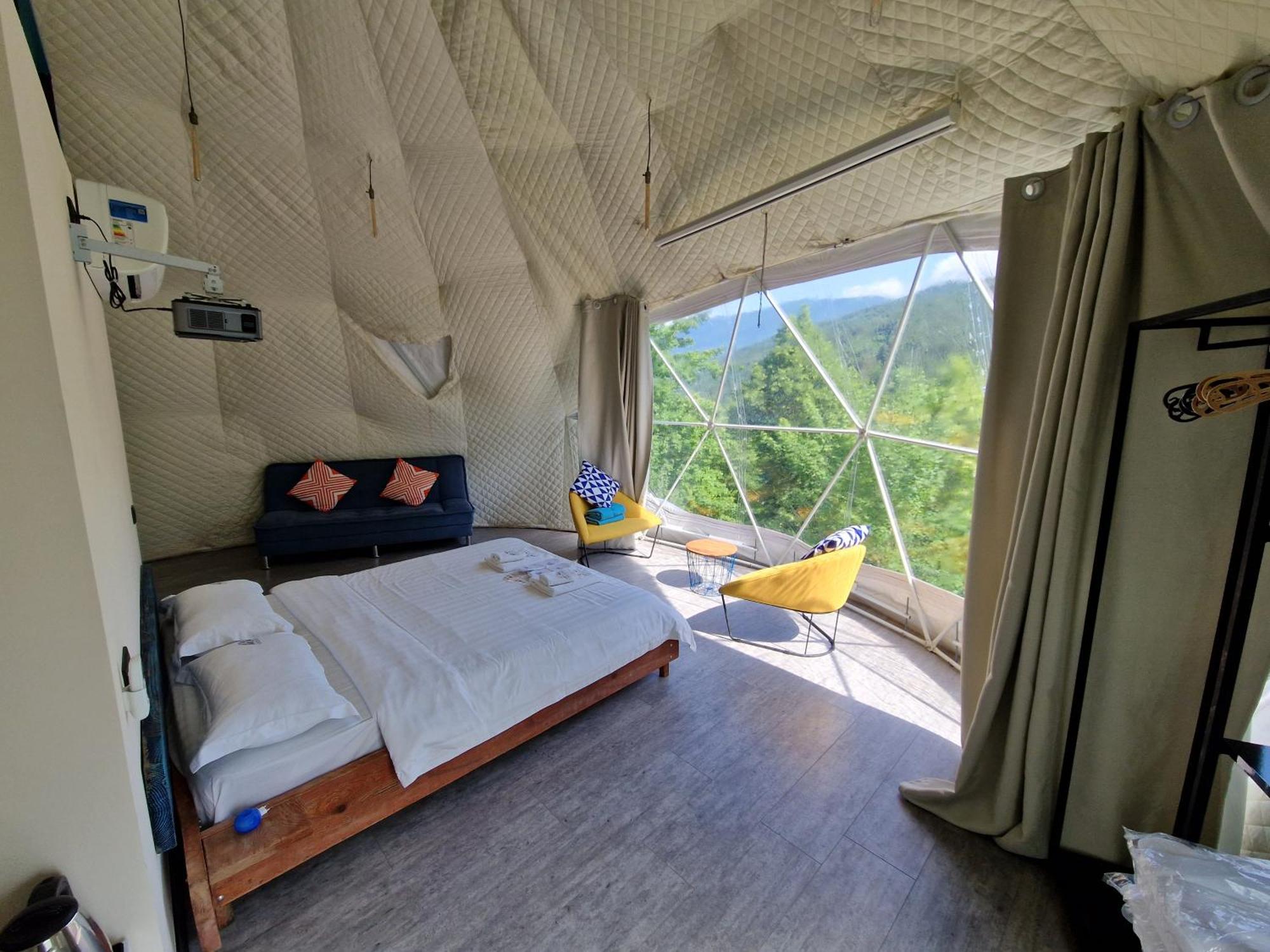 Glamping Georgia Krikhi Hotel Ambrolauri Exterior foto
