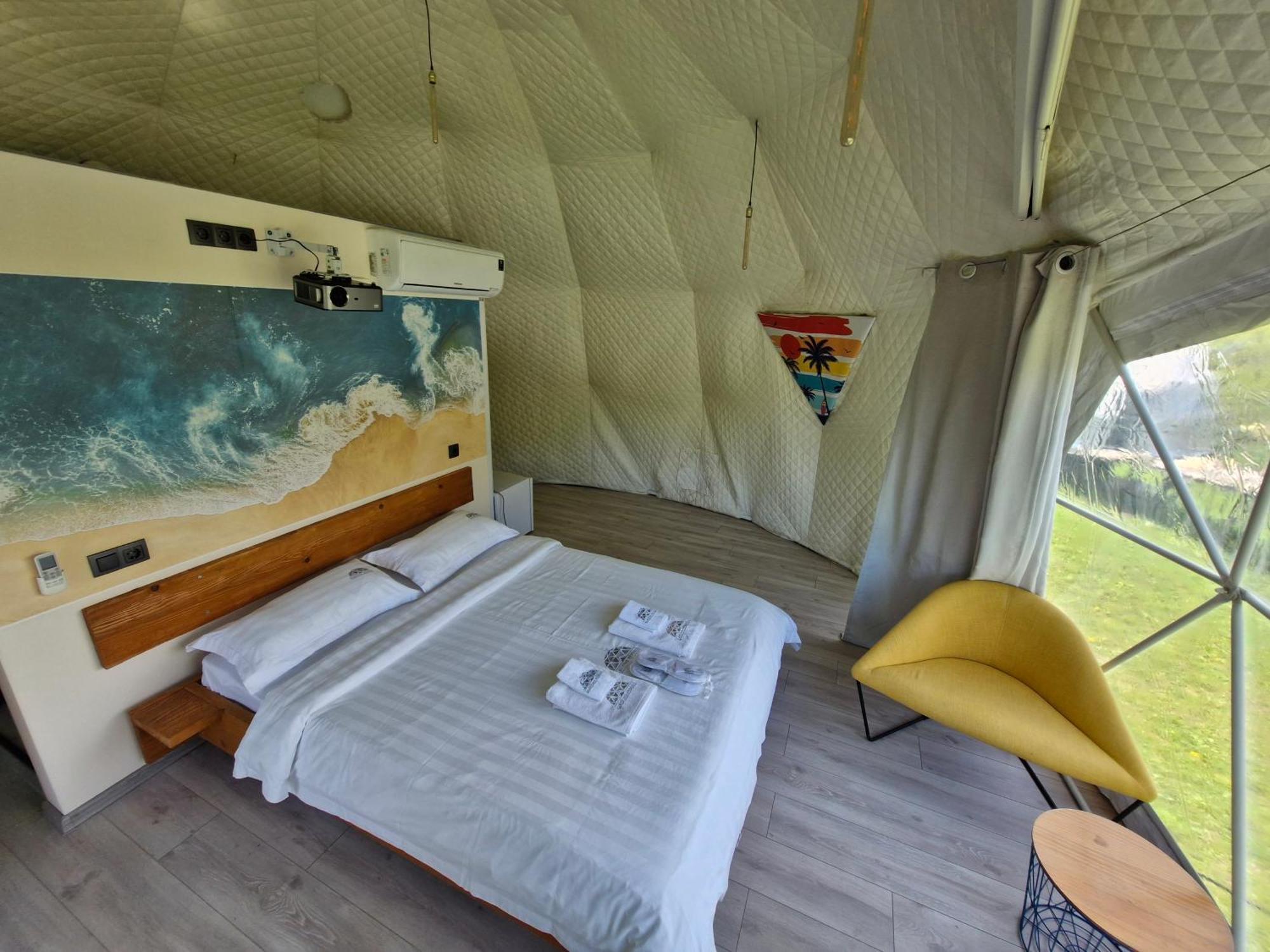 Glamping Georgia Krikhi Hotel Ambrolauri Cameră foto